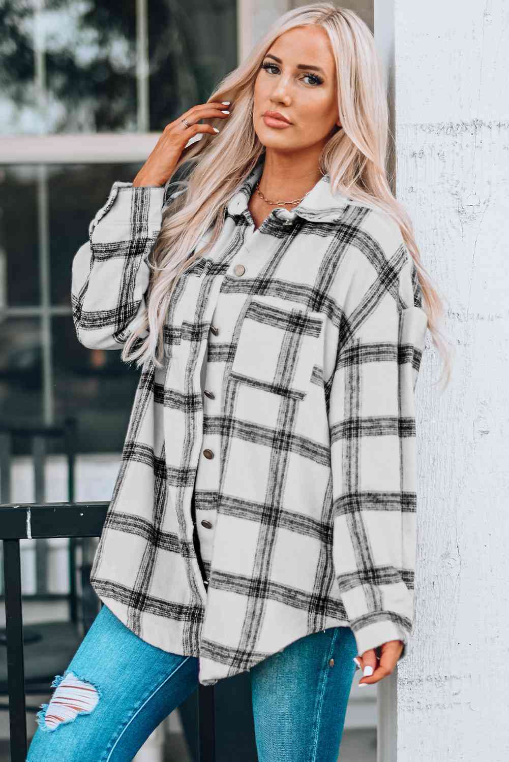 Plaid Curved Hem Dropped Shoulder Longline Shirt Jacket